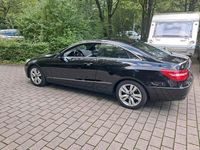 Gebraucht Mercedes E200 Avantgarde 183 PS (134 kW) 2012 Schwarz Coupé