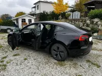 Gebraucht Tesla Model 3 Standard Range Plus 225 kW (306 PS) 2022 Schwarz Limousine