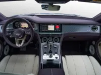 Begagnad Bentley S1 549 HK (403 kW) 2024 Lila Sedan