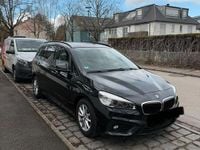 Second-hand BMW 218 150 CP (110 kW) 2015 Negru Break