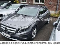 Gebraucht Mercedes GLA200 156 PS (114 kW) 2015 Grau SUV