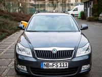 Gebraucht Skoda Octavia 160 PS (117 kW) 2009 Grau Kombi