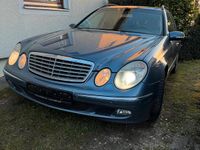 Gebraucht Mercedes E280 190 PS (139 kW) 2006 Blau Kombi