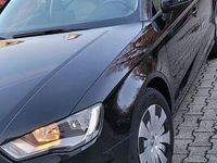 Gebraucht Audi A3 Ambiente 140 PS (102 kW) 2014 Schwarz Limousine