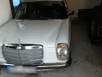 Gebraucht Mercedes 200 95 PS (69 kW) 1974 Weiß Limousine