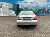 Gebraucht Mercedes CLK280 231 PS (169 kW) 2006 Silber Coupé
