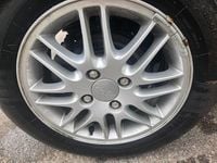 Gebraucht Ford Focus 100 PS (73 kW) 2001 Schwarz Kleinwagen