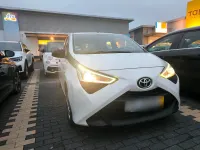 Second-hand Toyota Aygo 72 CP (52 kW) 2020 Alb Hatchback