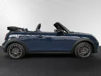 Gebraucht Mini Cooper Cabriolet 163 PS (119 kW) 2025 Indigo sunset blue Cabrio