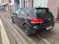 gebraucht VW Golf VI 1.6 TDI DSG *TüvNeu*Navi*Klima*Parkassistent*