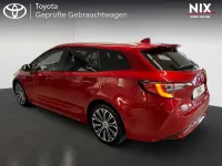Gebraucht Toyota Corolla Team 122 PS (89 kW) 2021 Karminarot metallic Kombi