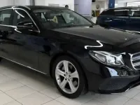 Gebraucht Mercedes E200 Avantgarde 184 PS (135 kW) 2017 Kombi