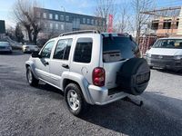 Gebraucht Jeep Cherokee Limited 211 PS (155 kW) 2003 Silber SUV