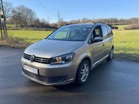 Gebraucht VW Touran Trendline 105 PS (77 kW) 2012 Silber Van / Kleinbus