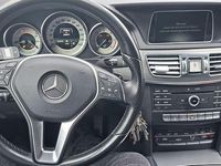 Gebraucht Mercedes E220 Edition 170 PS (125 kW) 2016 Grau Limousine