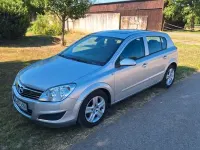 Gebraucht Opel Astra Innovation 90 PS (66 kW) 2009 Silber Limousine
