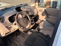 Gebraucht Renault Kangoo 68 PS (50 kW) 2011 Weiß Van / Kleinbus