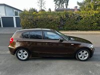Gebraucht BMW 116 122 PS (89 kW) 2011 Braun Kleinwagen