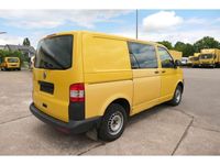 Gebraucht VW T5 84 PS (61 kW) 2013 Ginstergelb r1032 Van