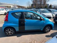 Gebraucht Peugeot 107 70 PS (51 kW) 2007 Blau Kleinwagen