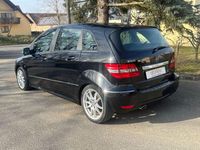 Gebraucht Mercedes B160 95 PS (69 kW) 2010 Schwarz Van / Kleinbus