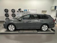Gebraucht VW Golf VIII Active 150 PS (110 kW) 2023 Grau Kombi
