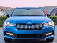 Gebraucht Skoda Superb SportLine 218 PS (160 kW) 2020 Blau Limousine