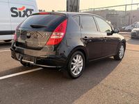 Gebraucht Hyundai i30 Style 140 PS (102 kW) 2008 Schwarz Kleinwagen
