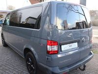 Gebraucht VW Caravelle 140 PS (102 kW) 2015 Grau Limousine