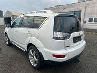 Gebraucht Mitsubishi Outlander 156 PS (114 kW) 2009 Weiß SUV
