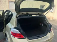Gebraucht Opel Astra 105 PS (77 kW) 2004 Gold Kleinwagen