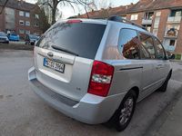 Gebraucht Kia Carnival Basis 185 PS (136 kW) 2007 Silber Van / Kleinbus