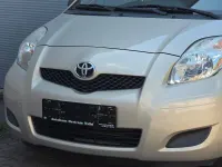 Gebraucht Toyota Yaris Cool 69 PS (50 kW) 2009 Gold Kleinwagen