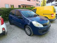 Gebraucht Renault Clio II 75 PS (55 kW) 2008 Blau Kleinwagen