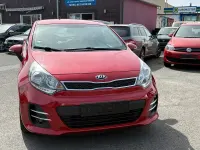Gebraucht Kia Rio DREAM-TEAM Edition 75 PS (55 kW) 2015 Rot Kleinwagen