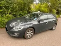 Gebraucht Volvo V60 Business Edition 150 PS (110 kW) 2013 Grau Kombi