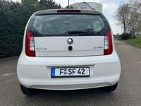 Gebraucht Skoda Citigo Active 60 PS (44 kW) 2014 Weiß Kleinwagen