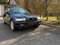 Usata BMW 325 192 CV (141 kW) 2000 Blu Berlina