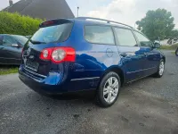 Gebraucht VW Passat 101 PS (74 kW) 2008 Blau Kombi
