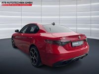 Neu Alfa Romeo Giulia Veloce 280 PS (205 kW) 2026 Rot Limousine