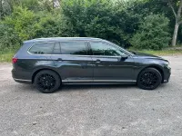 Gebraucht VW Passat R-line 190 PS (139 kW) 2020 Grau Kombi