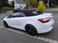 Gebraucht Opel Cascada Edition 165 PS (121 kW) 2014 Weiß Cabrio