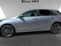 Gebraucht Kia Ceed Style 140 PS (102 kW) 2025 Silber Kleinwagen