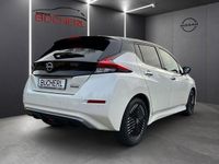 Gebraucht Nissan Leaf N-Connecta 110 kW (150 PS) 2022 Pearl white Kleinwagen