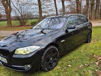 Gebraucht BMW 523 204 PS (150 kW) 2011 Schwarz Kombi