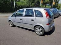 Używany Opel Meriva 90 KM (66 kW) 2004 Srebrny Minivan