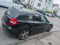 Gebraucht BMW 118 129 PS (94 kW) 2007 Schwarz Kleinwagen