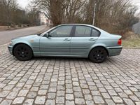 Gebraucht BMW 320 150 PS (110 kW) 2005 Grün Limousine