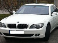 Gebraucht BMW 745 329 PS (241 kW) 2007 Weiß Limousine
