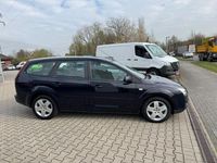 Brugt Ford Focus Style 120 HK (88 kW) 2007 Blå Sedan